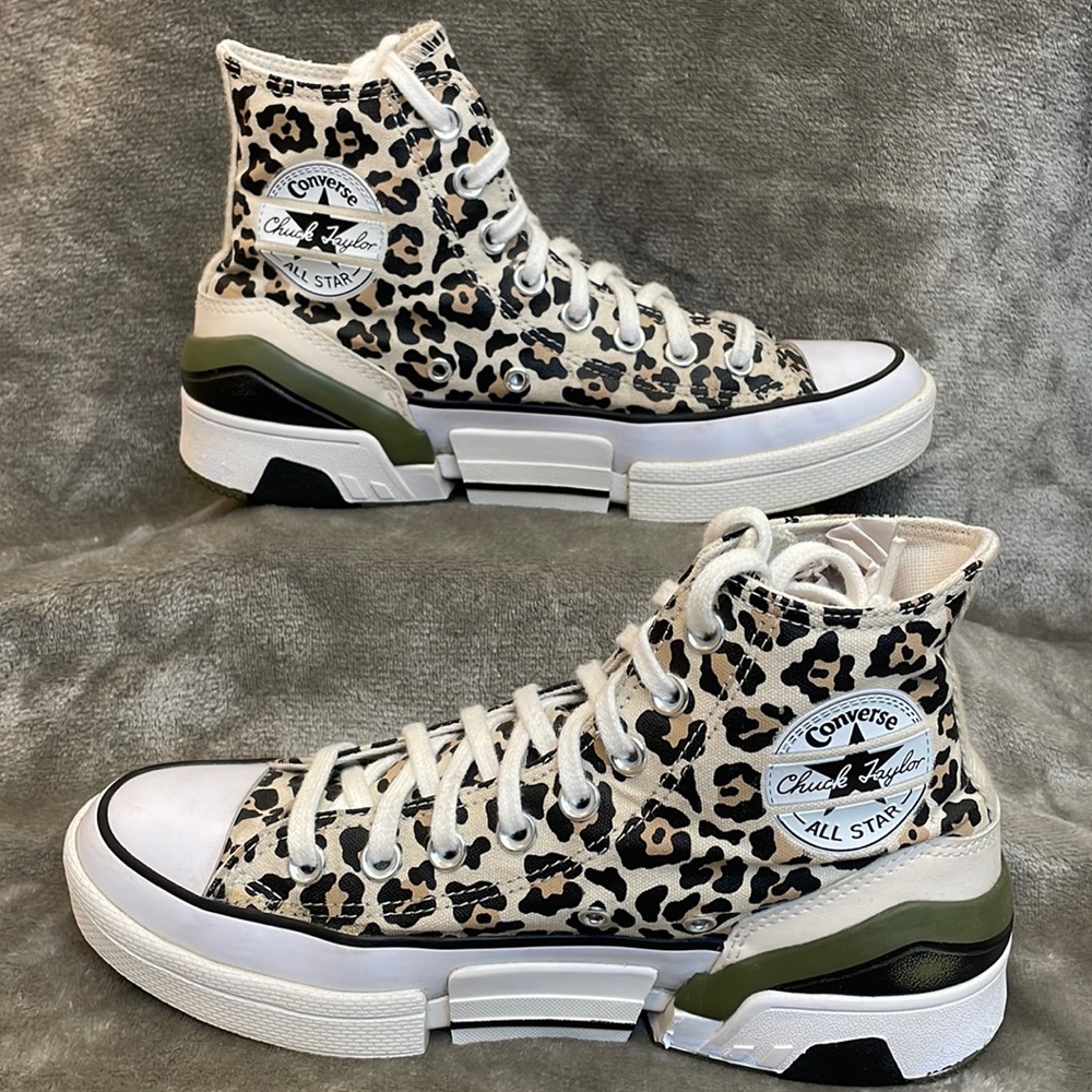 CONVERSE CHUCK TAYLOR ALL STAR CPX70 HI LEOPARD PRINT SHOES